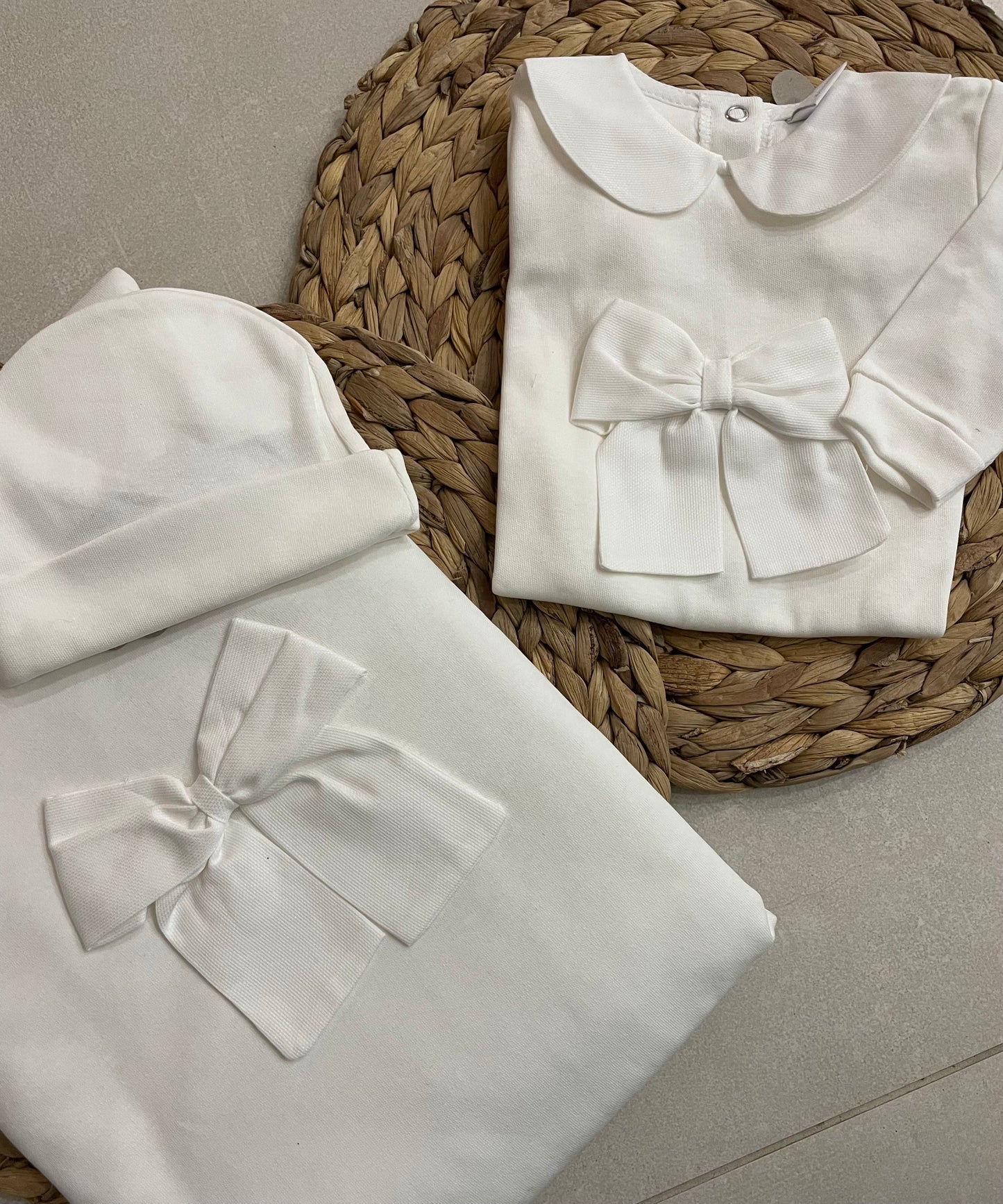 Set fiocco bianco in caldo cotone