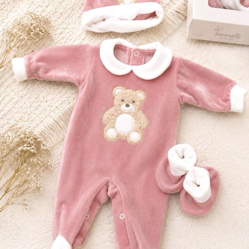 Tutine in ciniglia 54/58 cm con accessori